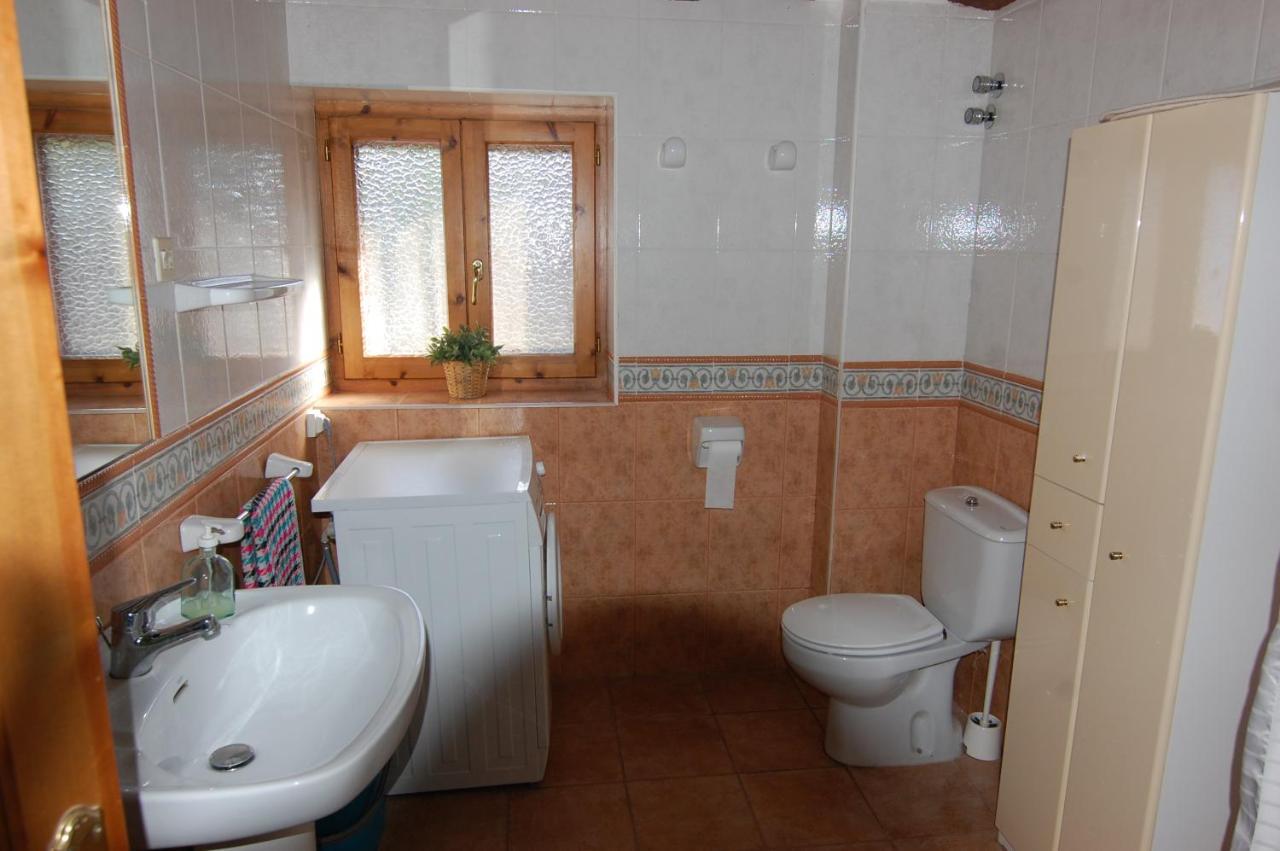 Apartamento El Fenal De Turmo Casa Rural "El Capricho De Nieves" Laspuna Bagian luar foto