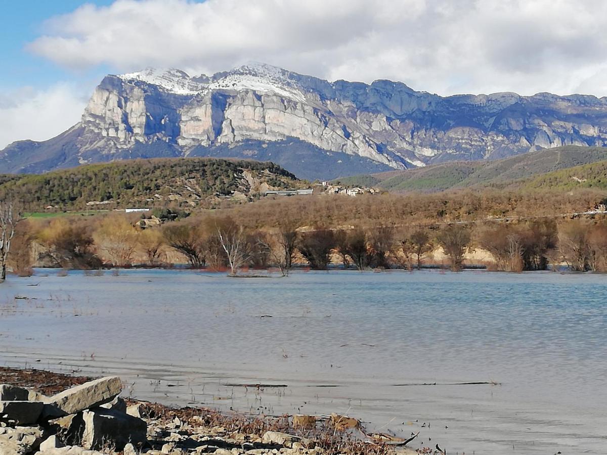 Apartamento El Fenal De Turmo Casa Rural "El Capricho De Nieves" Laspuna Bagian luar foto